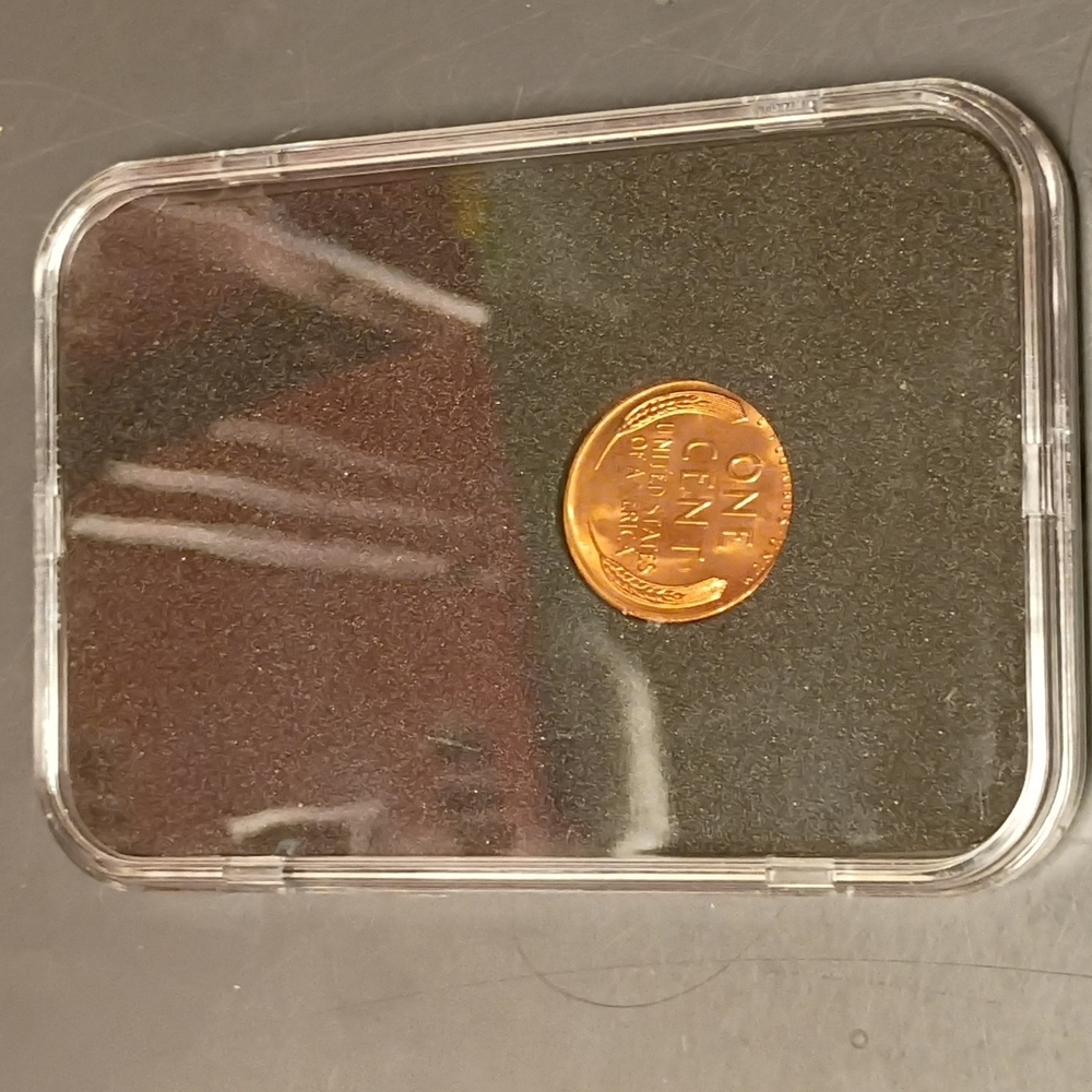 Copper Coin Display - Picture 5 of 9